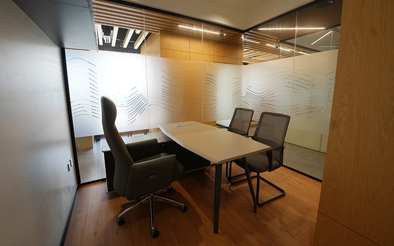 Professional Private Office with meeting rooms and business support
